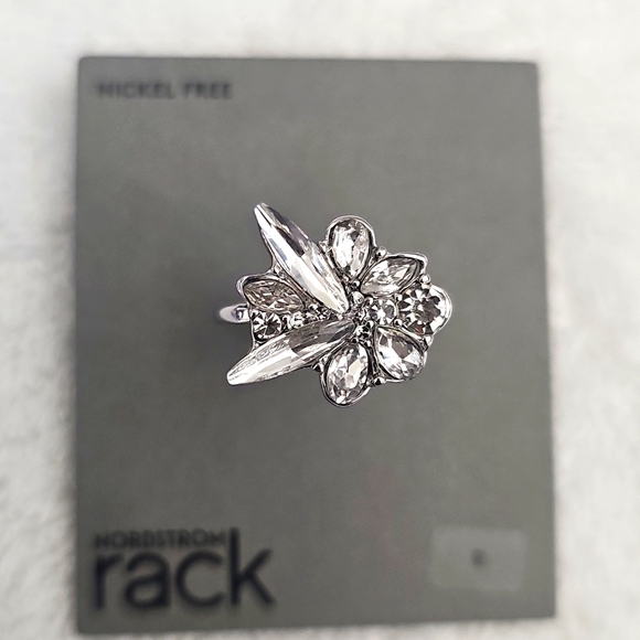 NWT Nordstrom Rack Art Deco Crystal Cocktail Ring Clear Rhodium Size 7 & 8 - Picture 1 of 9